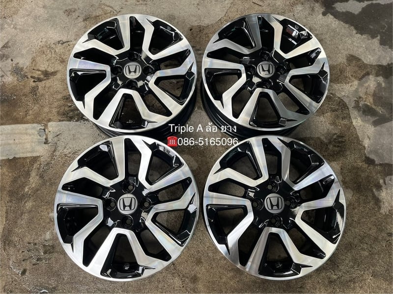 ล้อแม็ก Honda Jazz GK ขอบ 15 สีดำหน้าเงา สวยกริ๊บ ล้อแม็ก Honda Jazz GK ขอบ 15 สีดำหน้าเงา สวยกริ๊บ