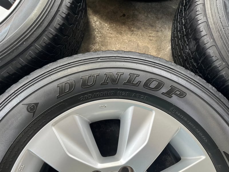 ล้อแม็กแถมยาง Toyota Revo ตัวสูง ขอบ 17