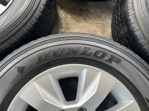 ล้อแม็กแถมยาง Toyota Revo ตัวสูง ขอบ 17