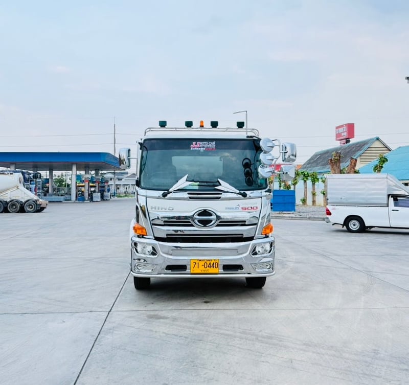 Hino FL8J260 10ล้อ เพลาเดียว บรรทุกน้ำ 16,000ลิตร Hino FL8J260 10ล้อ เพลาเดียว บรรทุกน้ำ 16,000ลิตร