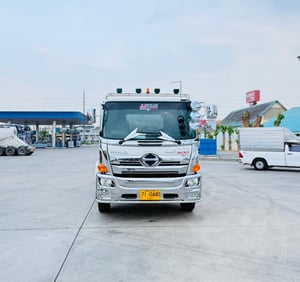 Hino FL8J260 10ล้อ เพลาเดียว บรรทุกน้ำ 16,000ลิตร Hino FL8J260 10ล้อ เพลาเดียว บรรทุกน้ำ 16,000ลิตร