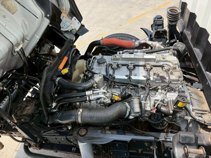 ISUZU NLR 130 ตู้เเห้ง ปี62 ตู้แห้ง ยาว3.2เมตร ISUZU NLR 130 ตู้เเห้ง ปี62 ตู้แห้ง ยาว3.2เมตร