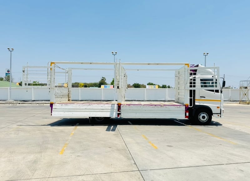 Hino FC9J 210แรง ปี67 คอกเปิดรอบด้าน ยาว6.6เมตร ไมล์น้อยมาก