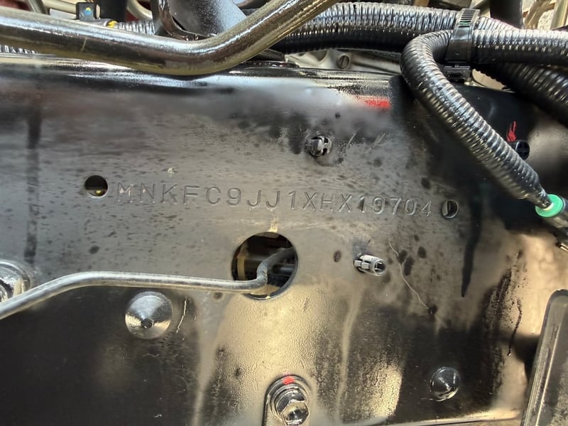 HINO NEW FC9J 175 เเรง กระบะบรรทุกมีหลังคารับส่งพนักงาน 5.60 เมตร HINO NEW FC9J 175 เเรง กระบะบรรทุกมีหลังคารับส่งพนักงาน 5.60 เมตร