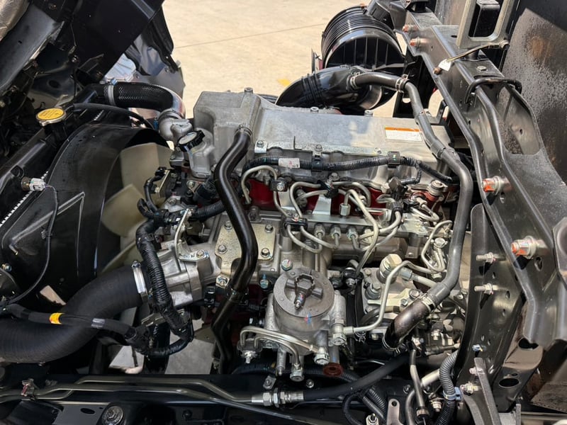 HINO NEW FC9J 175 เเรง กระบะบรรทุกมีหลังคารับส่งพนักงาน 5.60 เมตร HINO NEW FC9J 175 เเรง กระบะบรรทุกมีหลังคารับส่งพนักงาน 5.60 เมตร