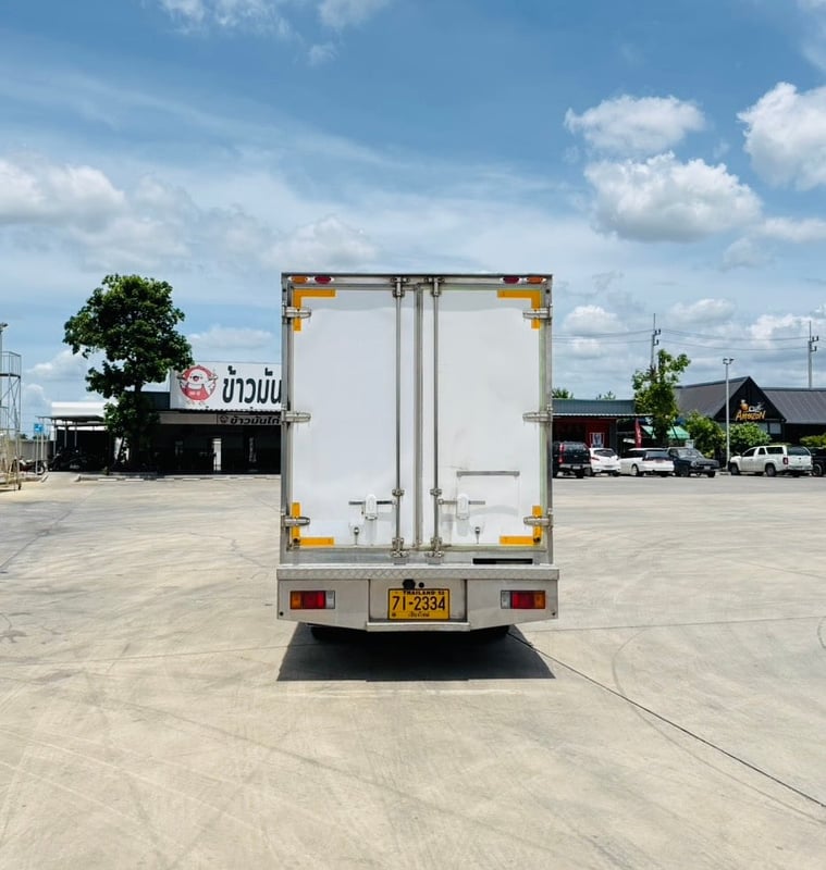 ISUZU NLR130 ปี66 ตู้เย็น-20องศา ตู้ยาว3.1เมตร พร้อมใช้งาน