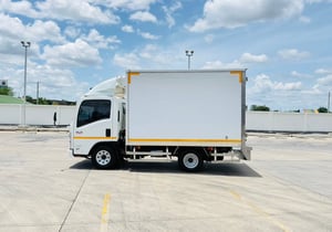 ISUZU NLR130 ปี66 ตู้เย็น-20องศา ตู้ยาว3.1เมตร พร้อมใช้งาน