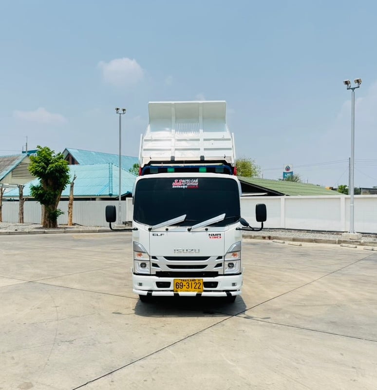 ISUZU NMR 130 MT ปี66 ดั้มพ์ 3 คิว 3 เมตร ยางใหม่6เส้น