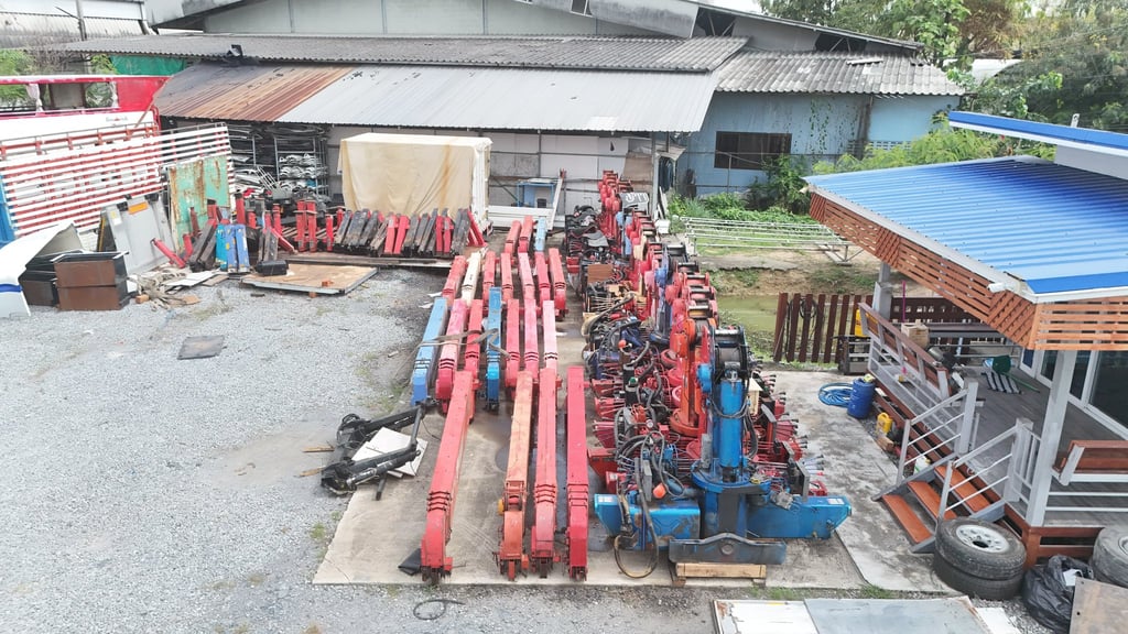 #สวัสดี 1111 เครนนำเข้าจากญี่ปุ่น🇯🇵🇯🇵🇯🇵 #3 ตัน 5 ตัน 6 ตัน บูม3 ปลอกถึง5ปลอก❤️❤️❤️