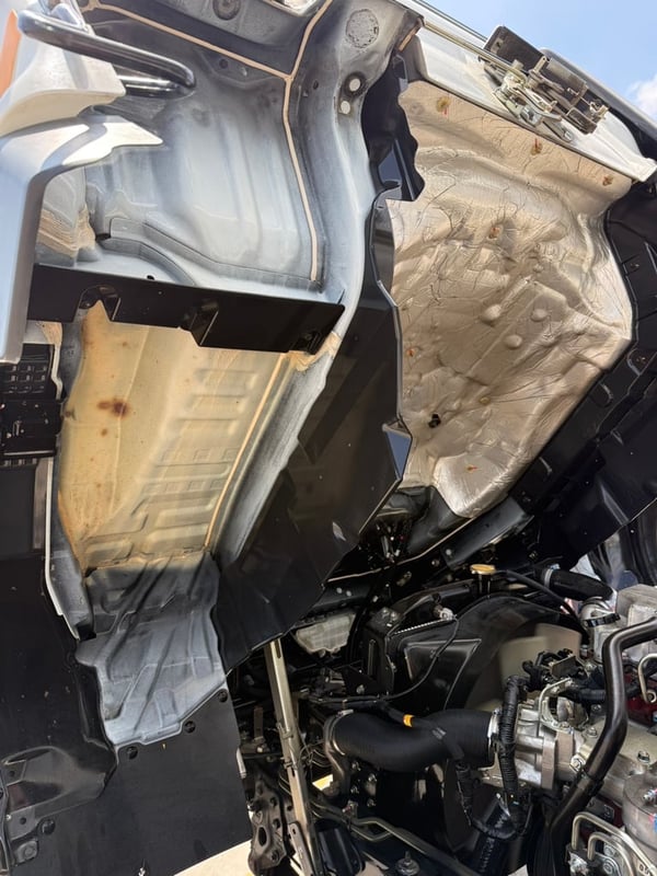 HINO NEW FC9J 175 เเรง กระบะบรรทุกมีหลังคารับส่งพนักงาน 5.60 เมตร HINO NEW FC9J 175 เเรง กระบะบรรทุกมีหลังคารับส่งพนักงาน 5.60 เมตร