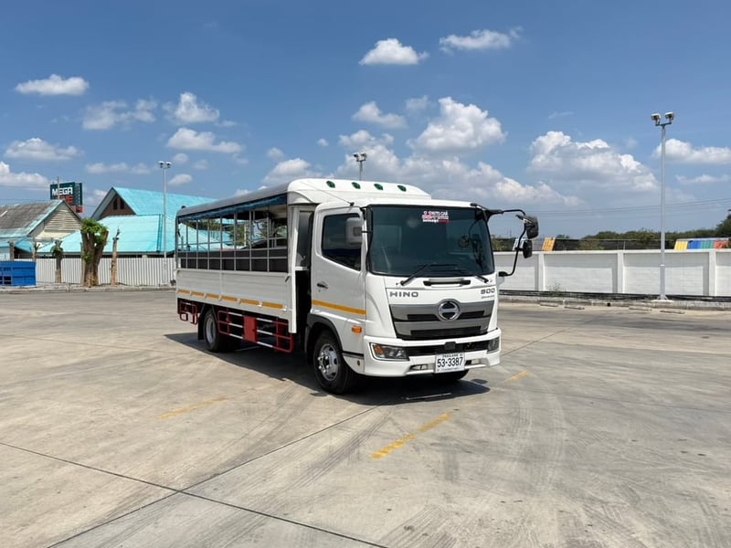 HINO NEW FC9J 175 เเรง กระบะบรรทุกมีหลังคารับส่งพนักงาน 5.60 เมตร HINO NEW FC9J 175 เเรง กระบะบรรทุกมีหลังคารับส่งพนักงาน 5.60 เมตร