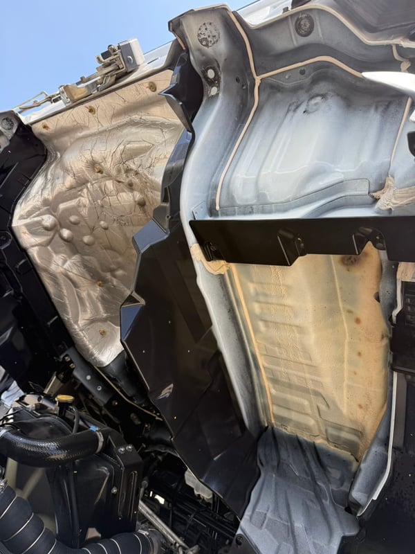 HINO NEW FC9J 175 เเรง กระบะบรรทุกมีหลังคารับส่งพนักงาน 5.60 เมตร HINO NEW FC9J 175 เเรง กระบะบรรทุกมีหลังคารับส่งพนักงาน 5.60 เมตร