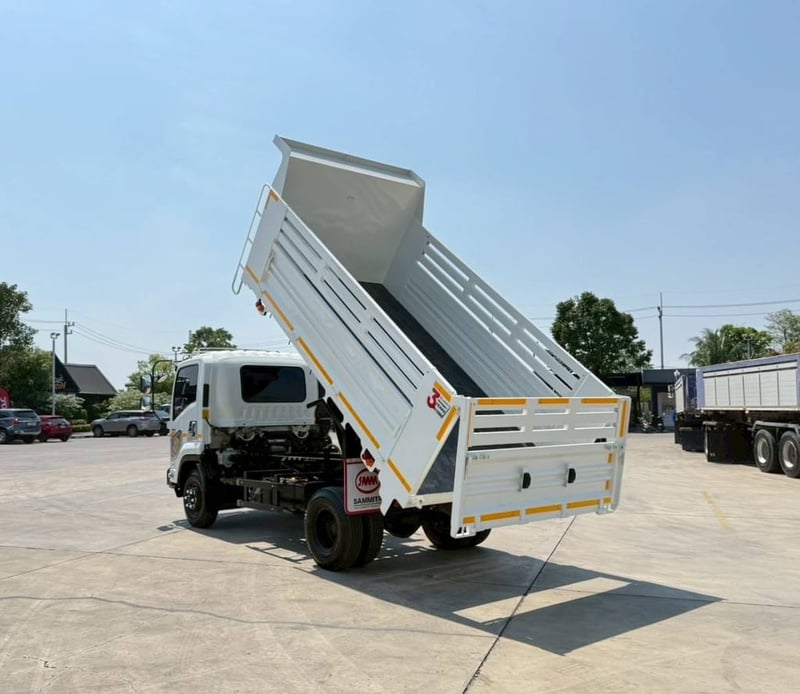 ISUZU FRR210 ปี66 ดั้มพ์ 5คิว ISUZU FRR210 ปี66 ดั้มพ์ 5คิว