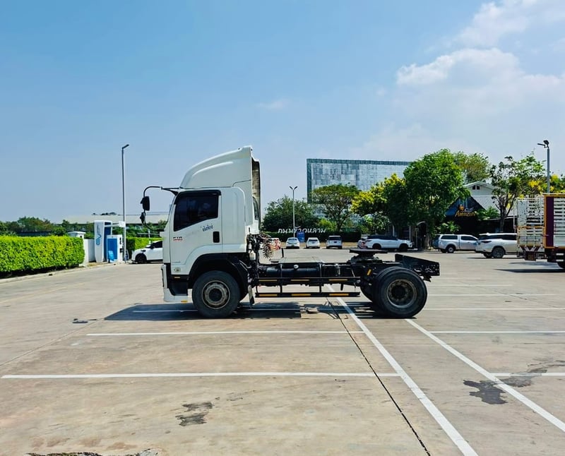 ISUZU FTR240 ปี66 หัวลาก 6ล้อ สวย ยางใหม่6เส้น