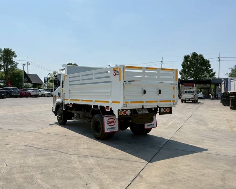 ISUZU FRR210 ปี66 ดั้มพ์ 5คิว ISUZU FRR210 ปี66 ดั้มพ์ 5คิว