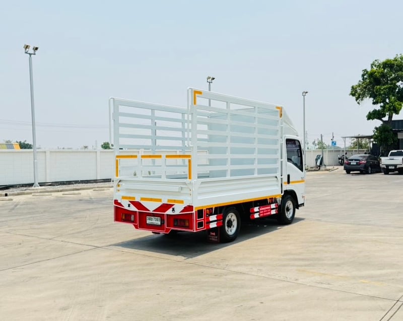 ISUZU NLR130 ปี66 กระบะคอก ยาว3.2เมตร ไมล์น้อย ISUZU NLR130 ปี66 กระบะคอก ยาว3.2เมตร ไมล์น้อย