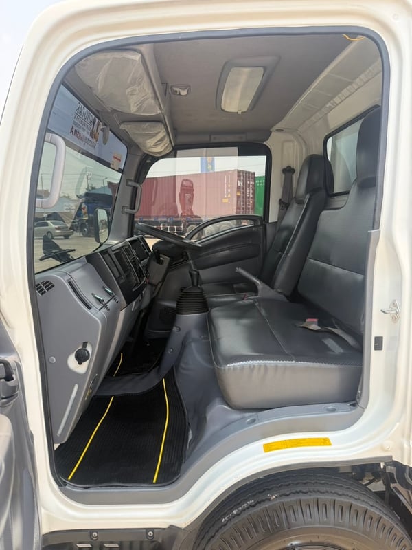 ISUZU NMR 130 MT ปี66 ดั้มพ์ 3 คิว 3 เมตร ยางใหม่6เส้น