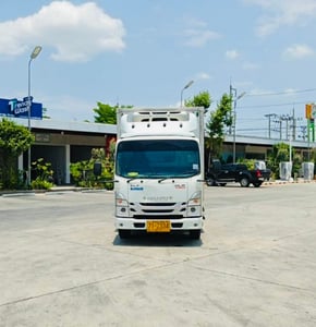 ISUZU NLR130 ปี66 ตู้เย็น-20องศา ตู้ยาว3.05เมตร พร้อมใช้งาน ISUZU NLR130 ปี66 ตู้เย็น-20องศา ตู้ยาว3.05เมตร พร้อมใช้งาน