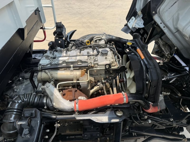 ISUZU NMR 130 MT ปี66 ดั้มพ์ 3 คิว 3 เมตร ยางใหม่6เส้น