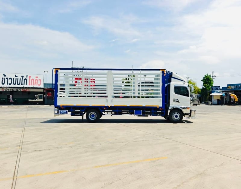 Hino FC9J 210แรง ปี66 คอกเปิดได้รอบด้าน ยาวใน6.65เมตร Hino FC9J 210แรง ปี66 คอกเปิดได้รอบด้าน ยาวใน6.65เมตร