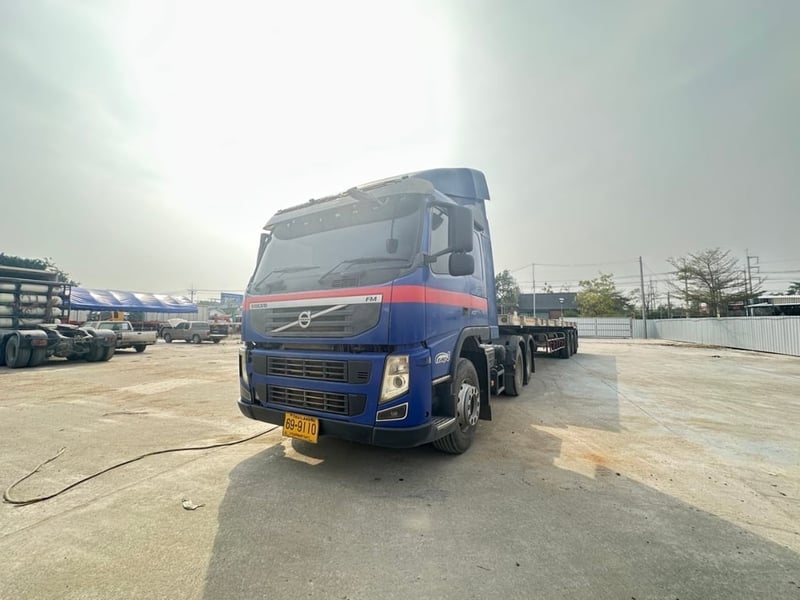 VOLVO FM13 400แรงม้า รถบรรทุก 10ล้อ พื้นเรียบ ปี2011