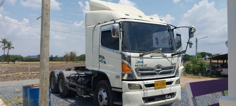 HINO FM รถบรรทุก 10ล้อ หัวลาก เฉพาะหัว ปี2012