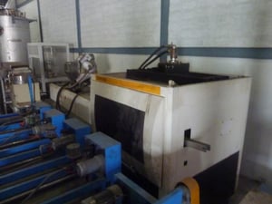 เครื่องผลิตฝาน้ำอัดลมพร้อมอุปกรณ์ DEMARK DMK-36
