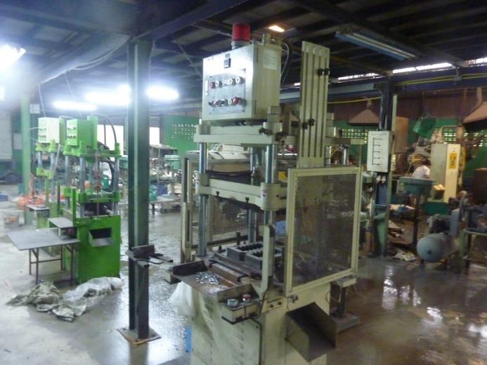 เครื่องอัดตัดชิ้นงานอัตโนมัติ SF-4B-10 T