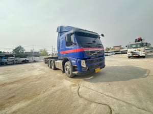 VOLVO FM13 400แรงม้า รถบรรทุก 10ล้อ พื้นเรียบ ปี2011