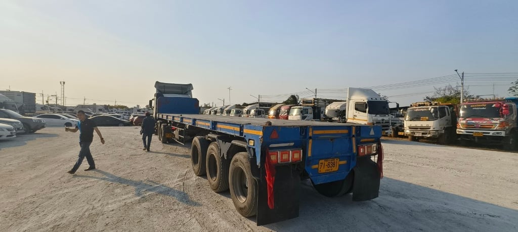 VOLVO FM13 400แรงม้า หัวลาก 10 ล้อ และลูกพ่วง ปี2009 VOLVO FM13 400แรงม้า หัวลาก 10 ล้อ และลูกพ่วง ปี2009