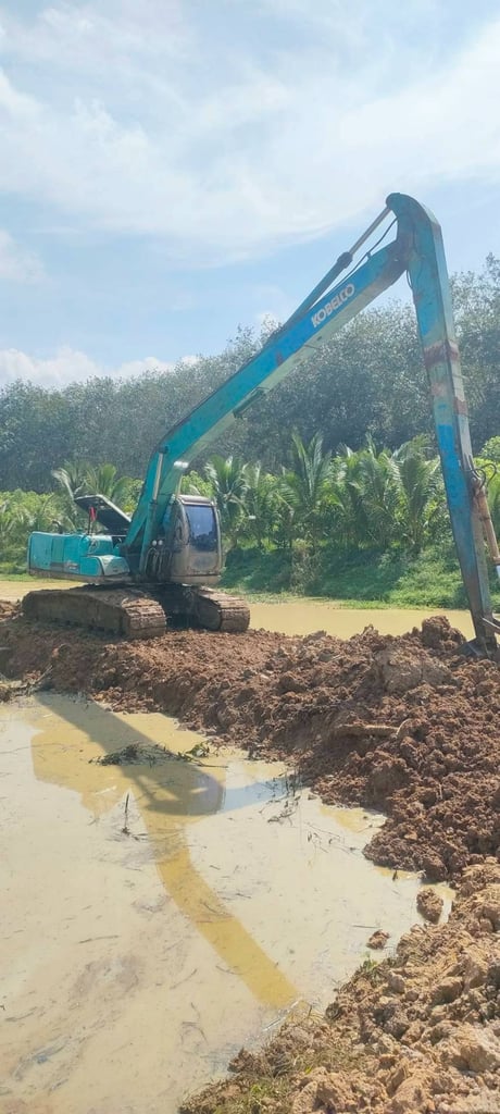 ขายรถ KOBELCO SK 200-8