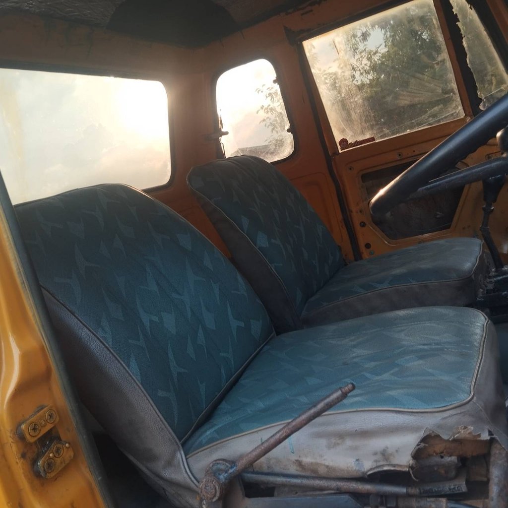 ขายรถหกล้อดั้มฮีโน่ 130แรง