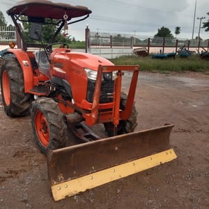 ขายรถไถคูโบต้า l 4708 dt