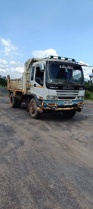 ขายรถ 6 ล้อดั้ม isuzu 195