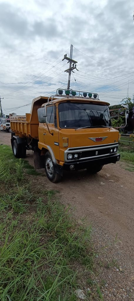 ขายรถหกล้อดั้มฮีโน่ 130แรง