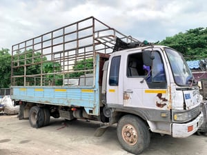 ขายรถ 6 ล้อ hino 117แรงม้า