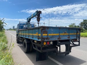 ขายรถ 6 ล้อ isuzu ติดเครน 150 แรง