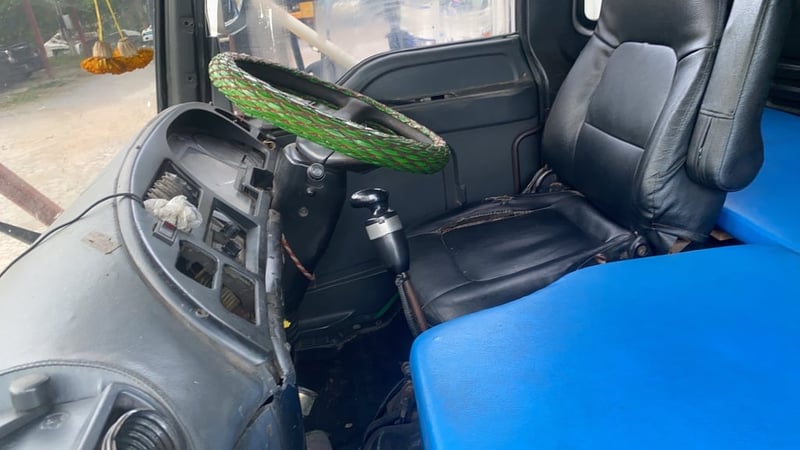 ขายพ่วงแม่ลูกดั้ม isuzu 270