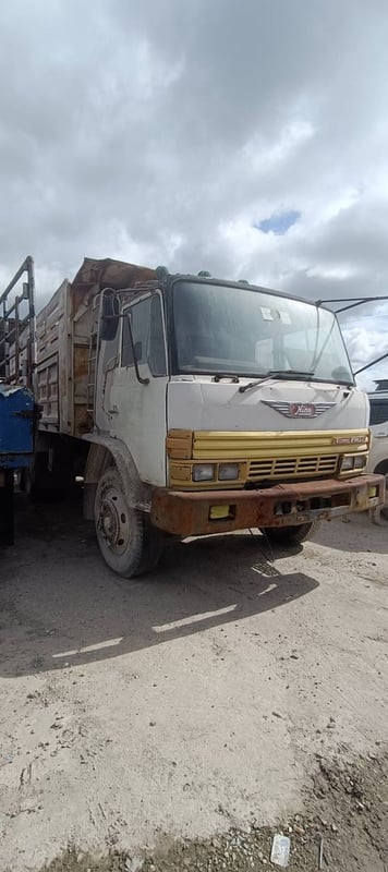 ขายรถสิบล้อฮีโน่ 168 แรง