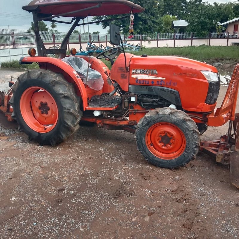 ขายรถไถคูโบต้า l 4708 dt