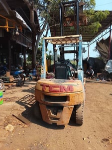 ขายรถโฟล์คลิฟท์TCM 2 ตันครึ่ง ขายรถโฟล์คลิฟท์TCM 2 ตันครึ่ง