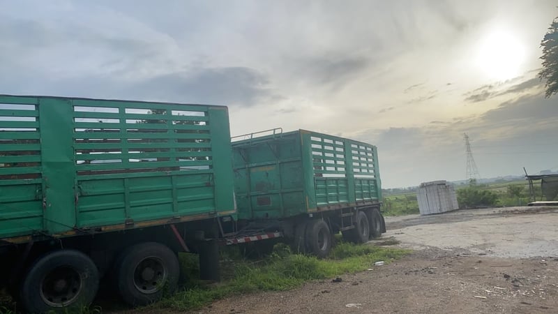 ขายพ่วงแม่ลูกดั้ม isuzu 270