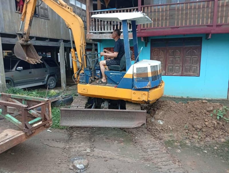 ขายรถ KOMATSU PC 30-6