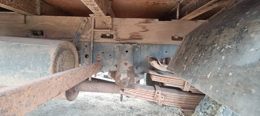 ขายรถ 6 ล้อ isuzu 115 แรง ขายรถ 6 ล้อ isuzu 115 แรง