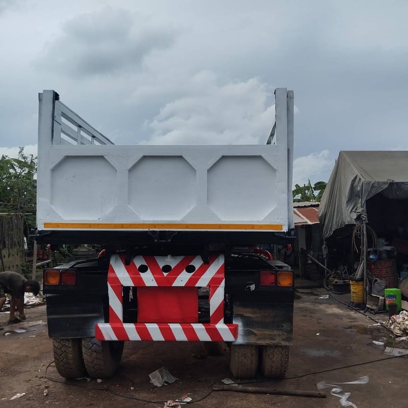 ขายลูกพ่วงดั้ม rock ขายลูกพ่วงดั้ม rock