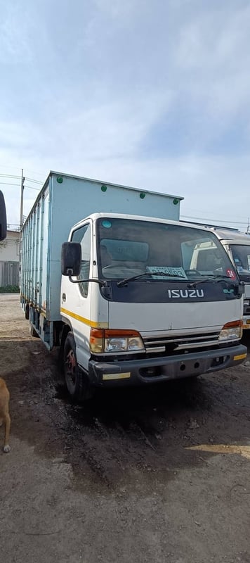 ขายรถ 6 ล้อ isuzu 125