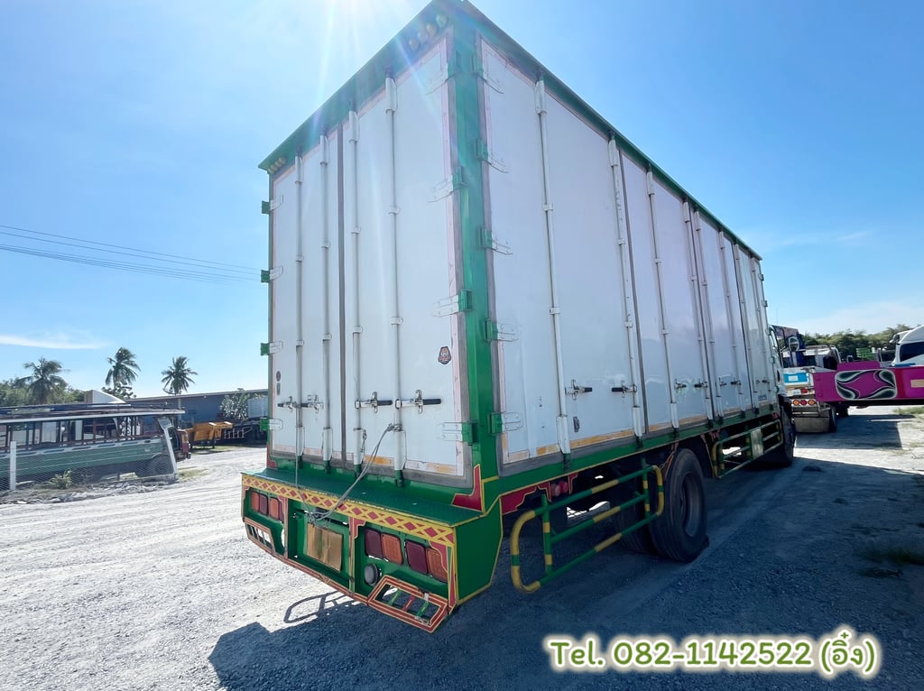 🚚💨หกล้อตู้สิบบาน ISUZU FTR 240 ปี 2561 (2183) 🚚💨หกล้อตู้สิบบาน ISUZU FTR 240 ปี 2561 (2183)