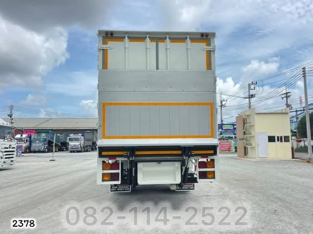 หกล้อสิบบาน ISUZU FTR 240 แรงม้า ปี 2565 (2375)