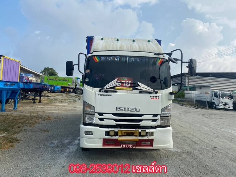 👉 หกล้อตู้สิบบาน ISUZU FRR 210 แรง ปี  2565 (2331)