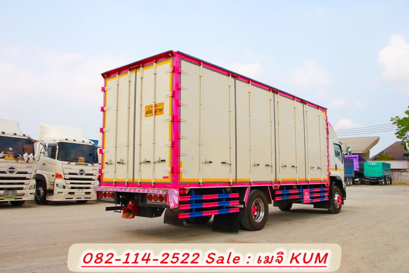 ISUZU FTR 240แรงม้า รถบรรทุก 6ล้อ ตู้แห้ง ปี2022